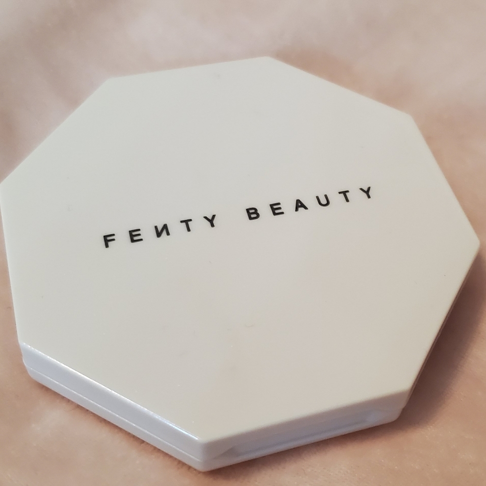 Fenty Beauty Killawatt Freestyle Trophy Wife